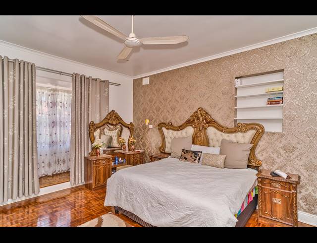 3 BEDROOM FLAT RENTED IN MORNINGSIDE